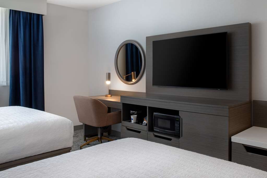 Images Hampton Inn by Hilton Winnipeg Downtown