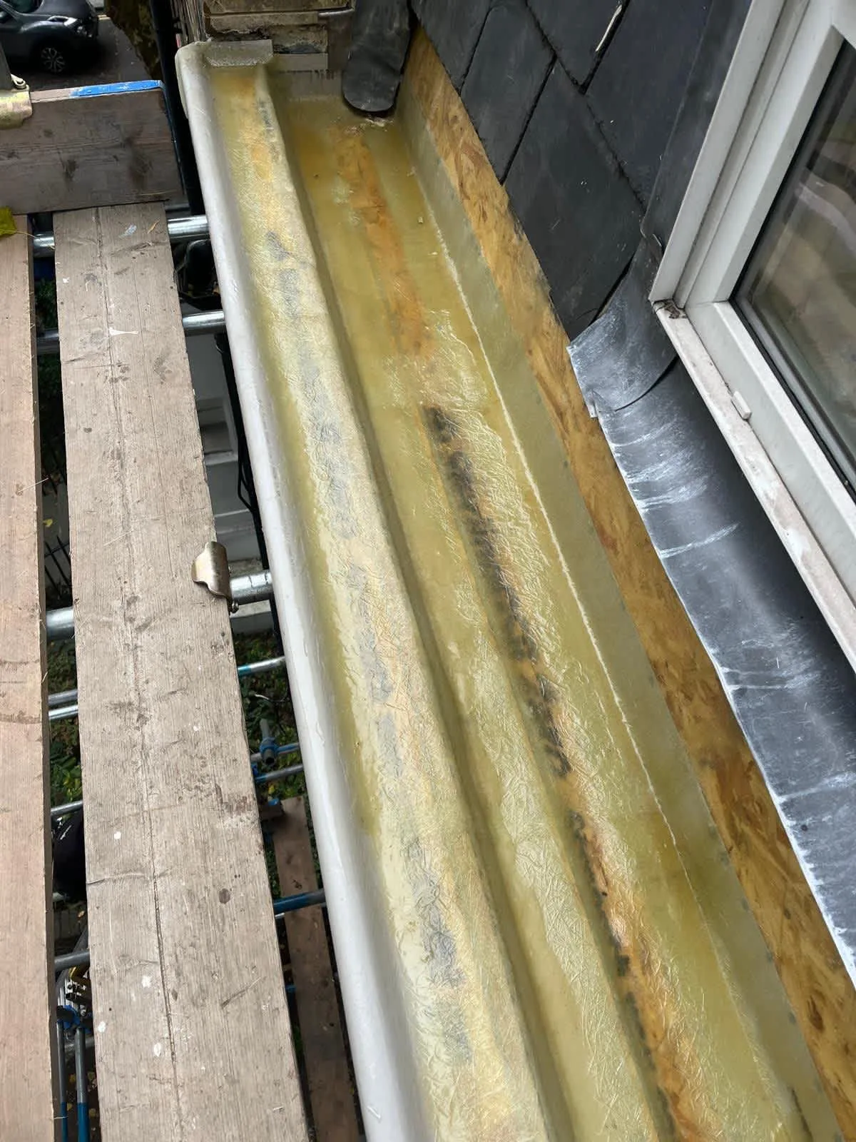 Images Stars Roofing Ltd