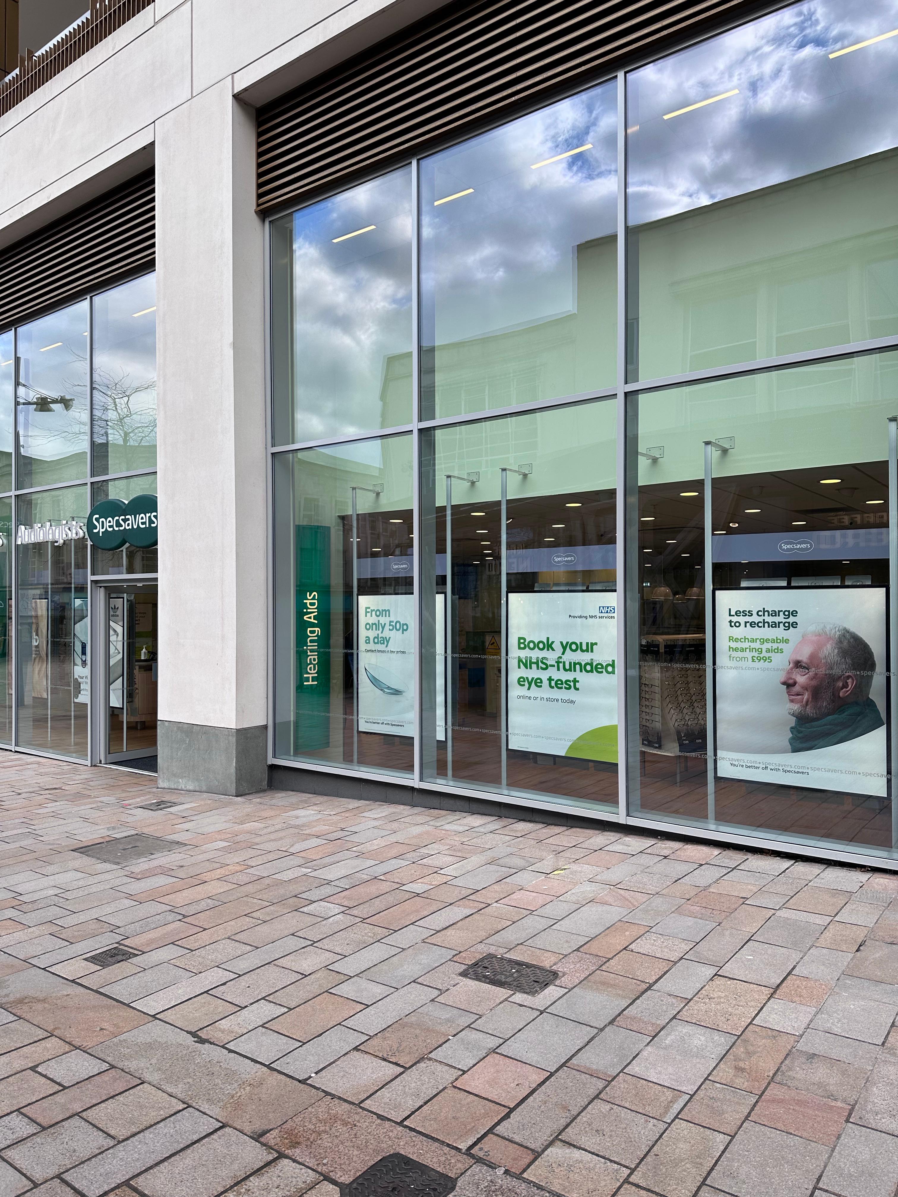 Specsavers Sheffield - The Moor Specsavers Opticians and Audiologists Sheffield - The Moor Sheffield 01142 755121