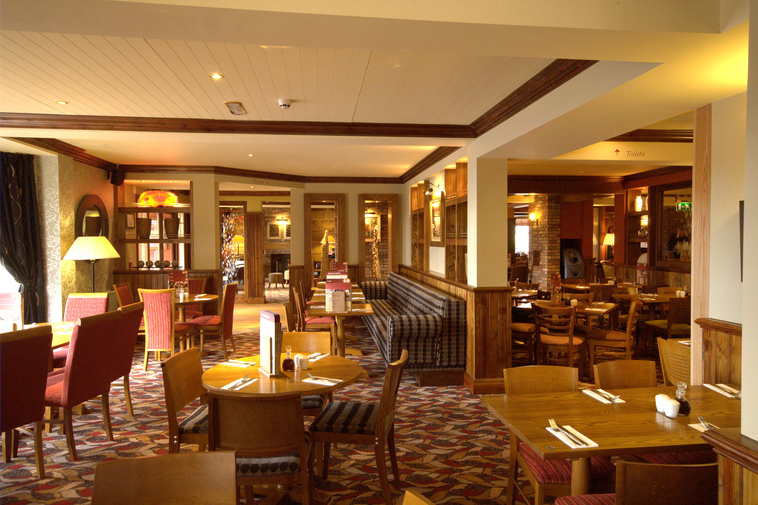 Brewers Fayre restaurant Premier Inn Dumbarton/Loch Lomond hotel Dumbarton 03333 219214