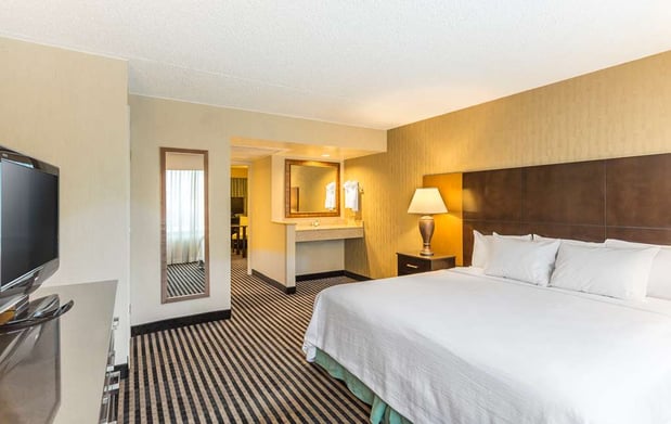 Images Embassy Suites by Hilton Piscataway Somerset