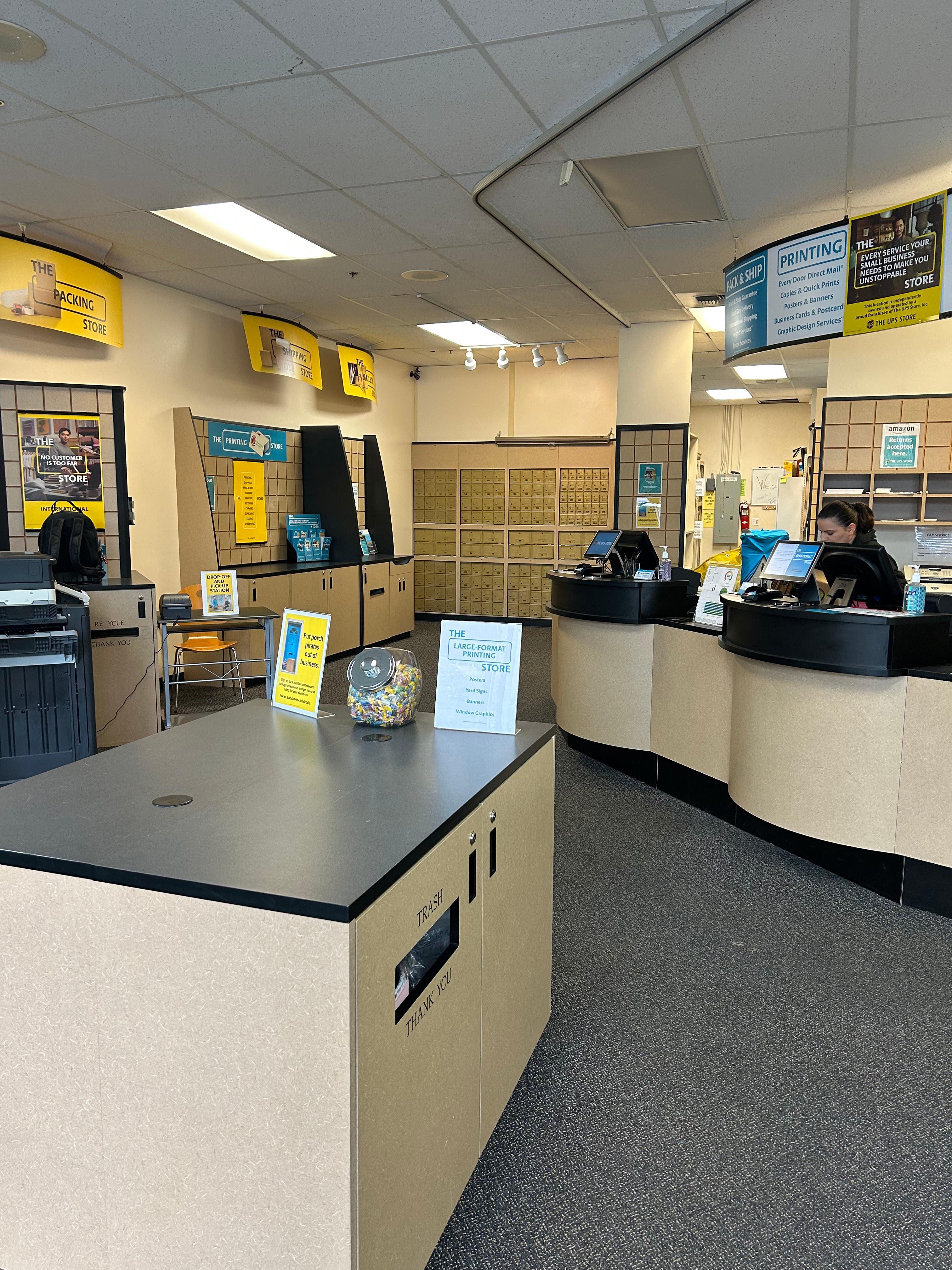 Image 4 | The UPS Store