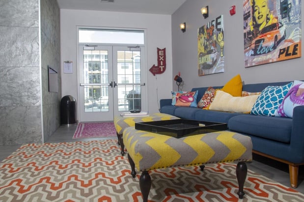 Images The Annex of Warrensburg