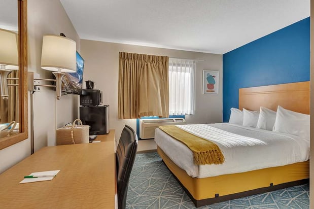Images SureStay by Best Western Spicer