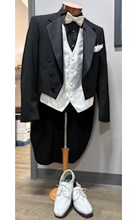 Images D'Luxe Tux
