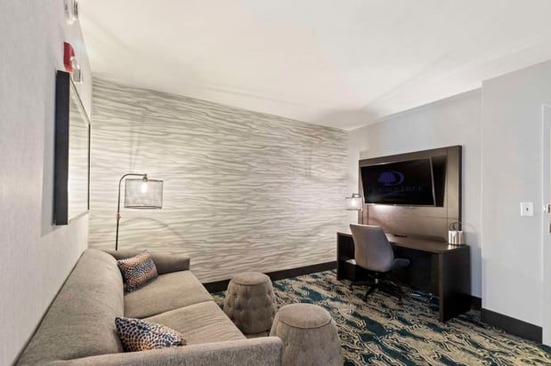 Images DoubleTree by Hilton Front Royal Blue Ridge Shadows