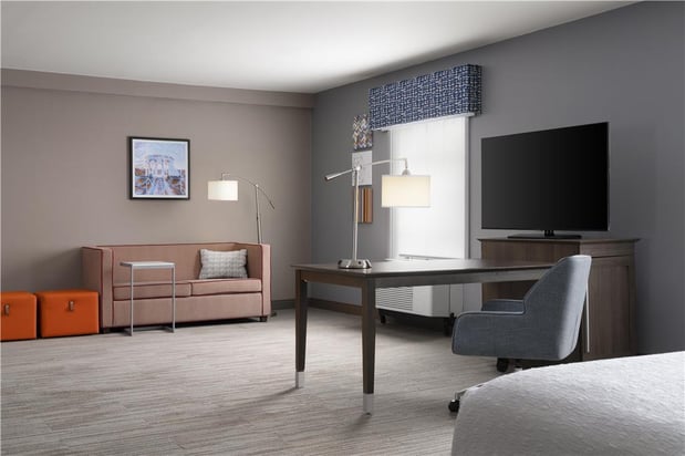 Images Hampton Inn & Suites Yonkers - Westchester