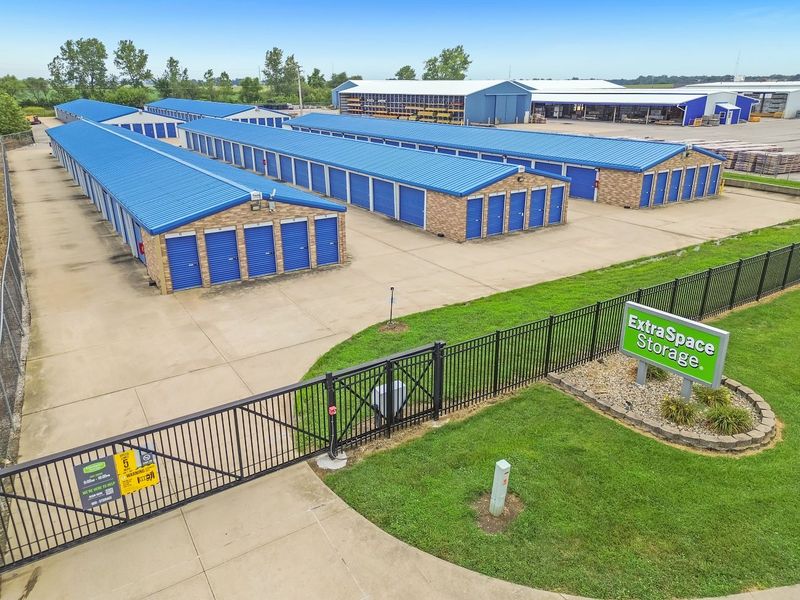 Alternate Beauty Image - Storage Express at 7708 Plummer Business Dr, Troy, IL 62294