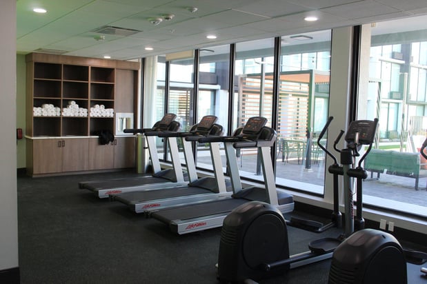 Images Staybridge Suites Dallas Market Ctr Love Field by IHG
