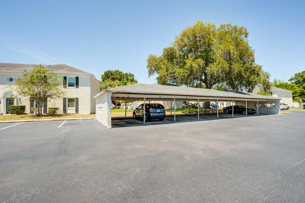 Images Park at Lake Magdalene Apartments & Townhomes