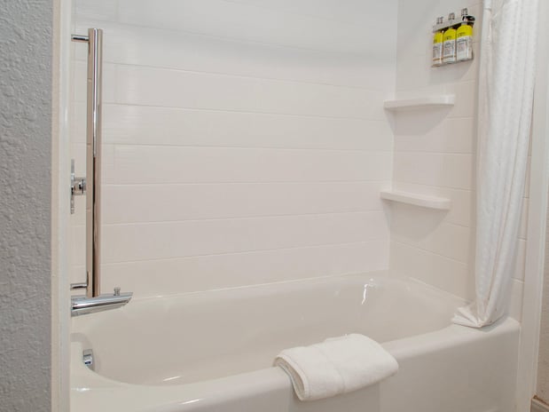 Images Holiday Inn Express & Suites Oklahoma City Airport by IHG