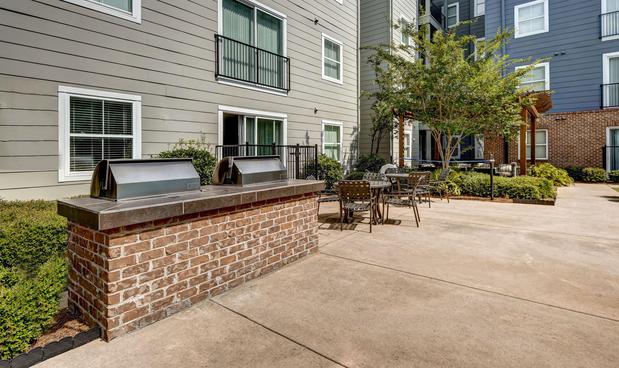 Images U Pointe Kennesaw