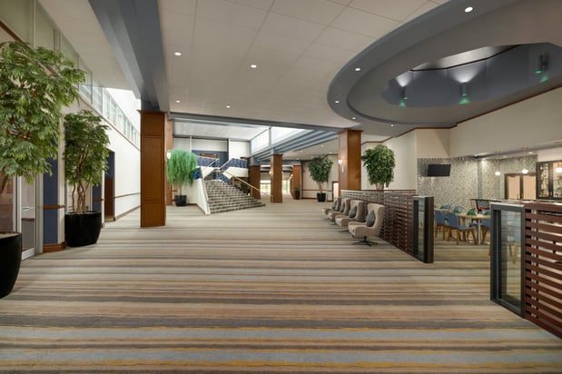 Images Holiday Inn Louisville East - Hurstbourne by IHG