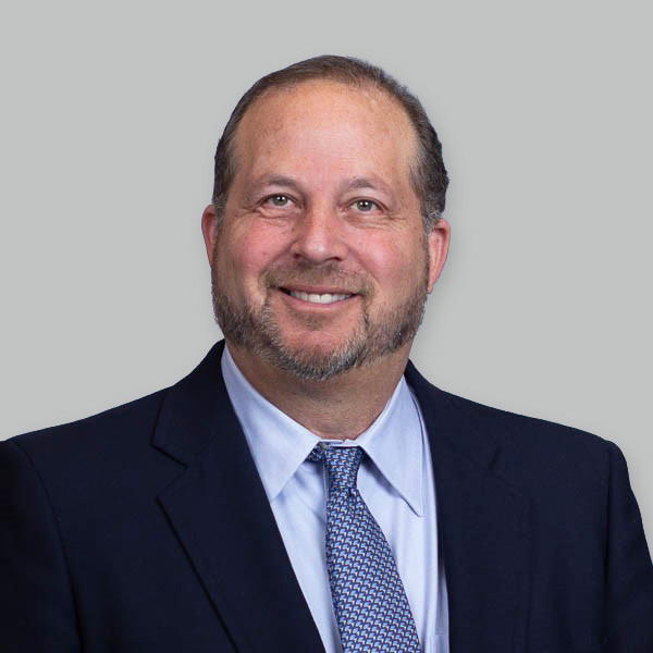 Headshot of Brian J. Terner, a wealth advisor at Chase