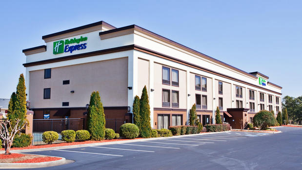 Images Holiday Inn Express Peachtree Corners-Norcross by IHG