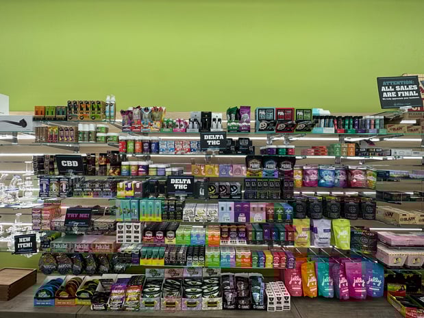 Images World of Smoke & Vape - Alta Mere