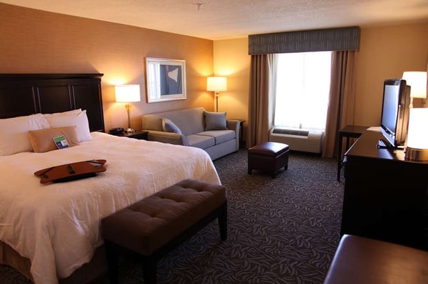 Images Hampton Inn & Suites Carlsbad