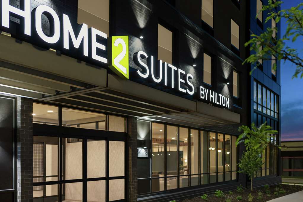 Exterior Home2 Suites by Hilton Minneapolis University Area Minneapolis (612)473-4662
