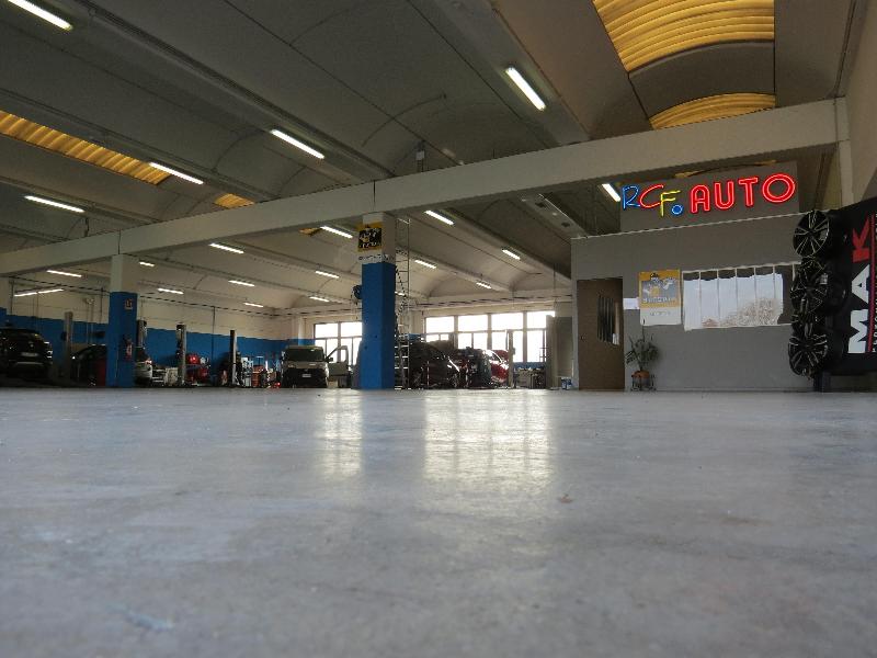 Images R.C.F. Punto Auto
