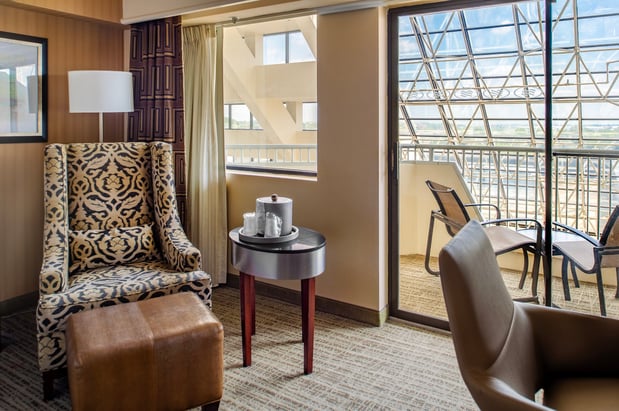 Images Crowne Plaza St. Louis Airport by IHG