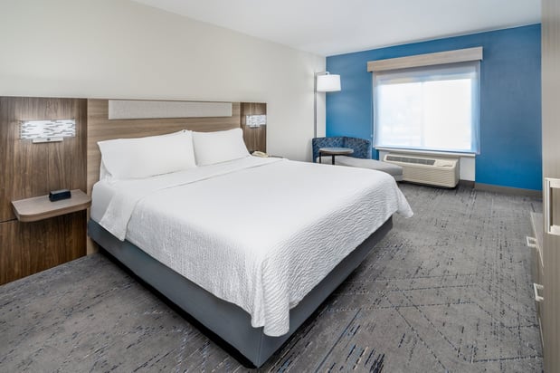 Images Holiday Inn Express & Suites Denver North - Thornton by IHG