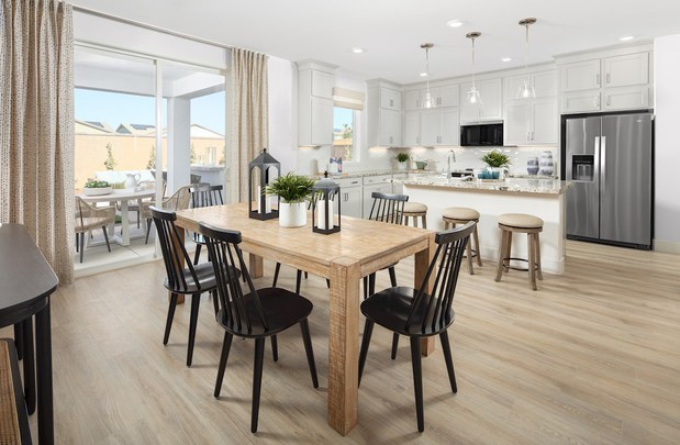 Images Beazer Homes Pinnacle at Solaire