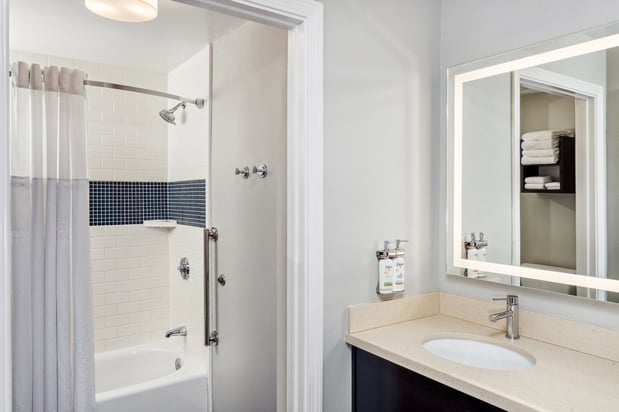 Images Staybridge Suites Albany Wolf Rd-Colonie Center by IHG
