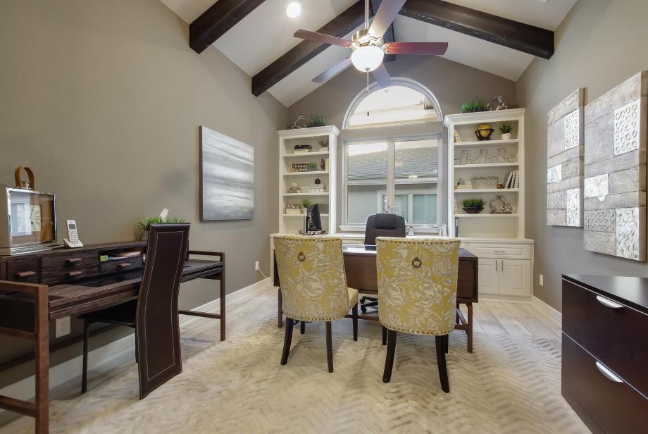 Flexible office space with soaring ceilings