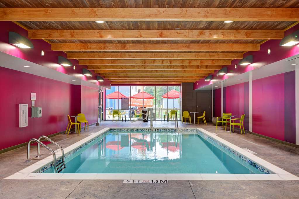 Pool Home2 Suites By Hilton Fort Mill Fort Mill (803)547-1111