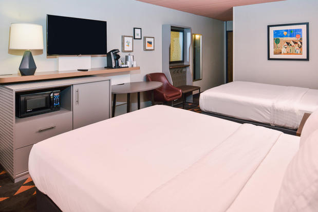 Images Holiday Inn Auburn-Finger Lakes Region by IHG