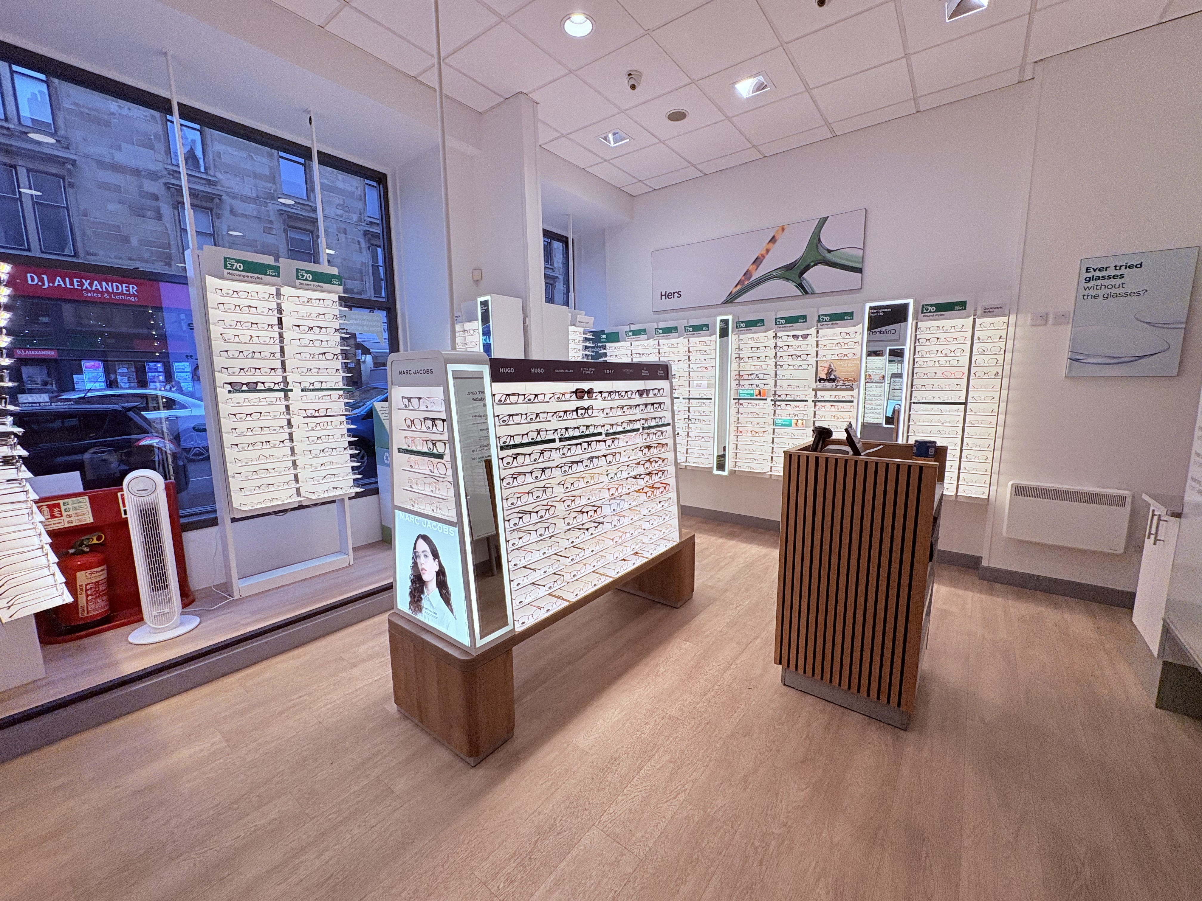 Images Specsavers Opticians and Audiologists - Byres Road