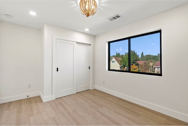 Images Monteon Builders Inc