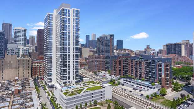 Images The Elle Apartments