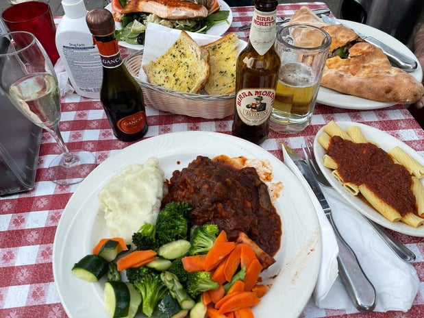 Images Gumba's Italian Restaurant