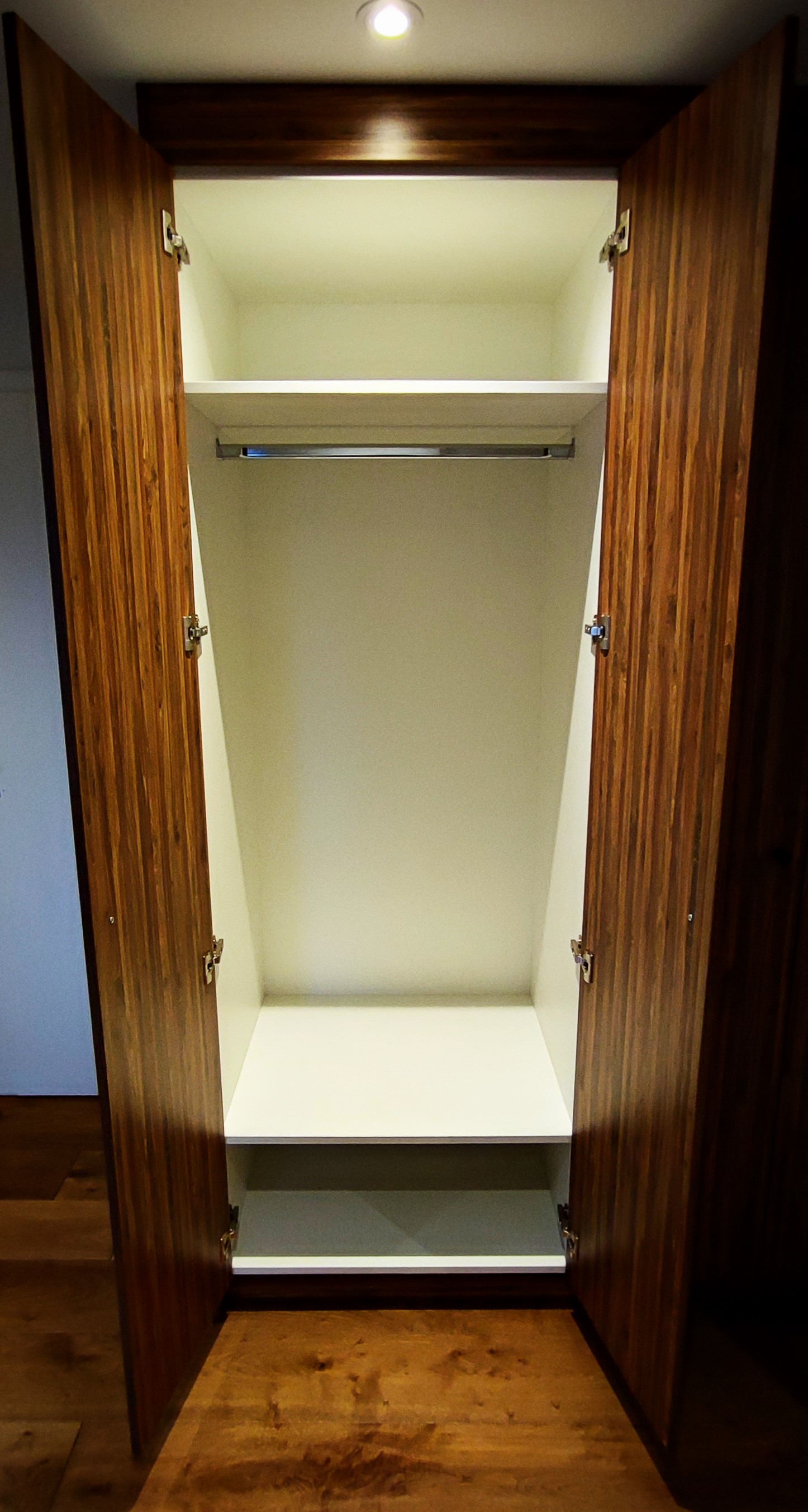 Bilder Concept&Bois - Menuiserie&Agencement sur mesure Genève et Vaud