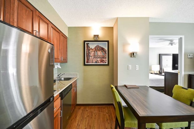 Images Homewood Suites by Hilton Dulles Int'l Airport