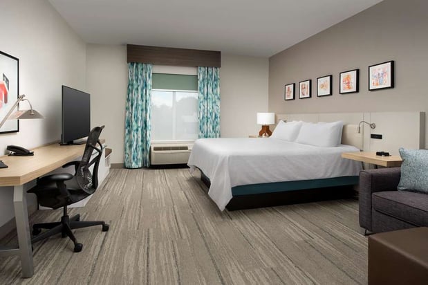 Images Hilton Garden Inn Knoxville West/Cedar Bluff