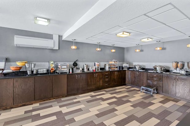 Images Best Western Luxbury Inn Fort Wayne