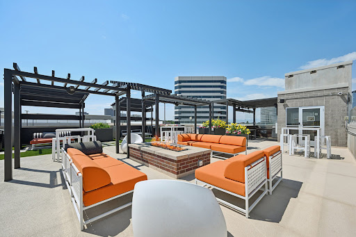 Images Outlook DTC Apartments