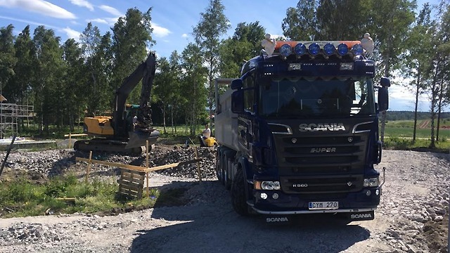Images Henrikssons Grus AB