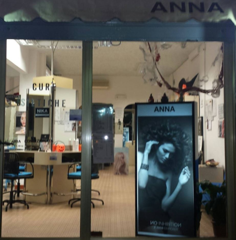 Images Anna Parrucchiera