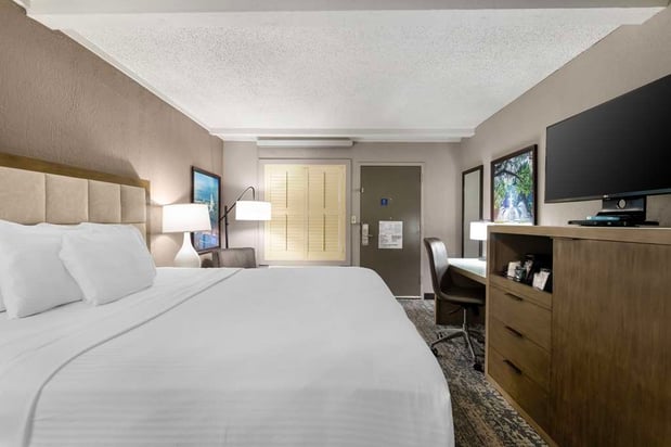 Images Best Western Savannah Historic District