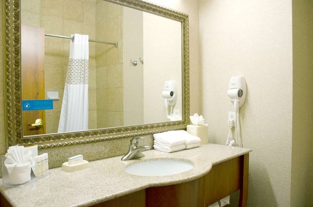 Images Hampton Inn & Suites College Station/US 6-East Bypass