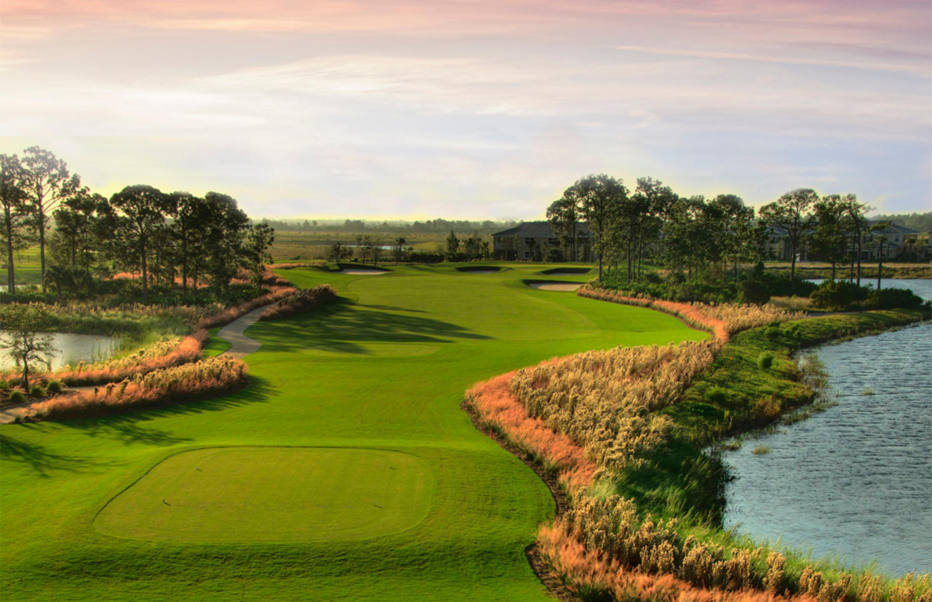 Enjoy bundled golf and exclusive amenities