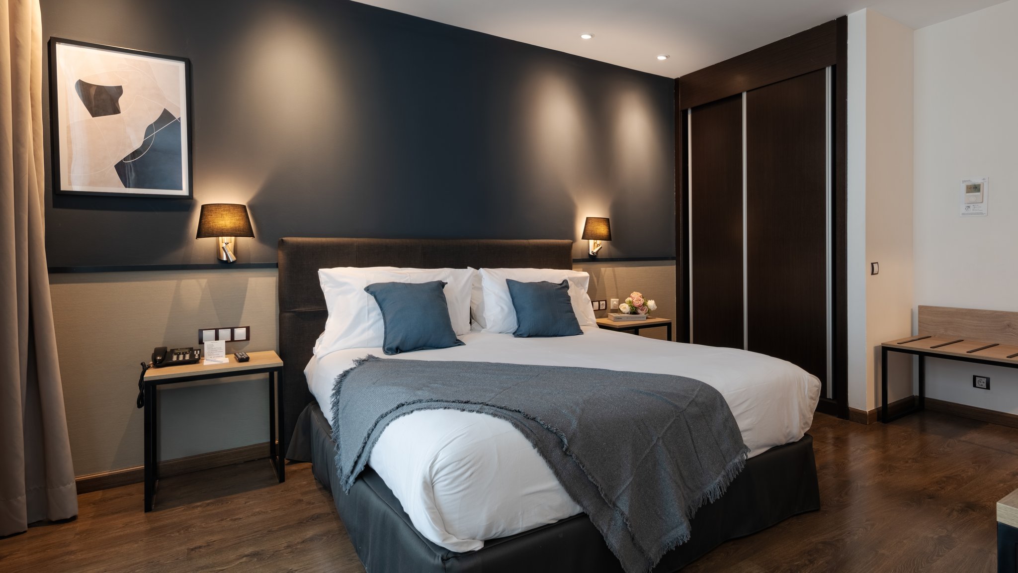 Images Crowne Plaza Madrid Airport by IHG