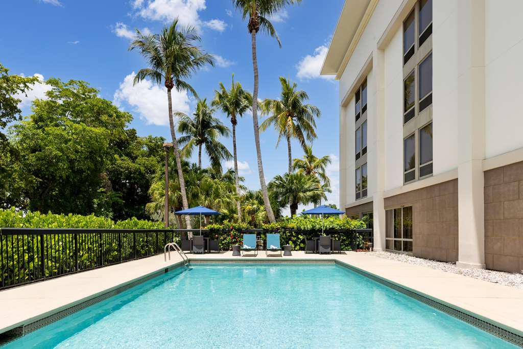 Hampton Inn Naples-Central, 3210 Tamiami Trl N, Naples, FL, Hotels ...