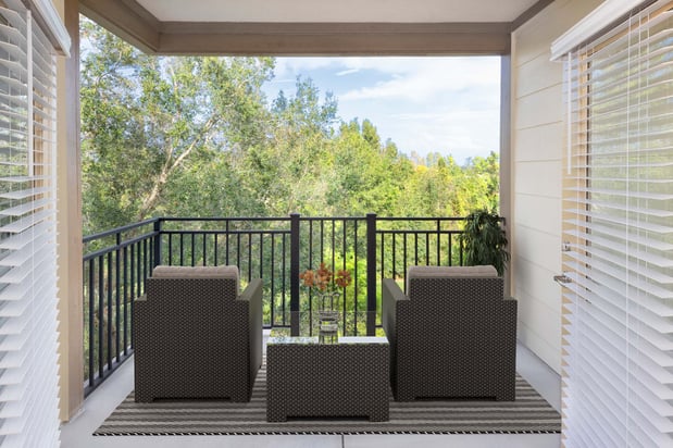 Images Camden Town Square Apartments