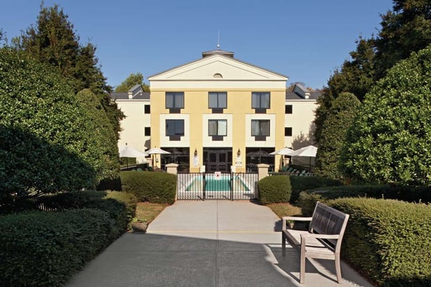 Images DoubleTree by Hilton Hotel Charlotte Airport