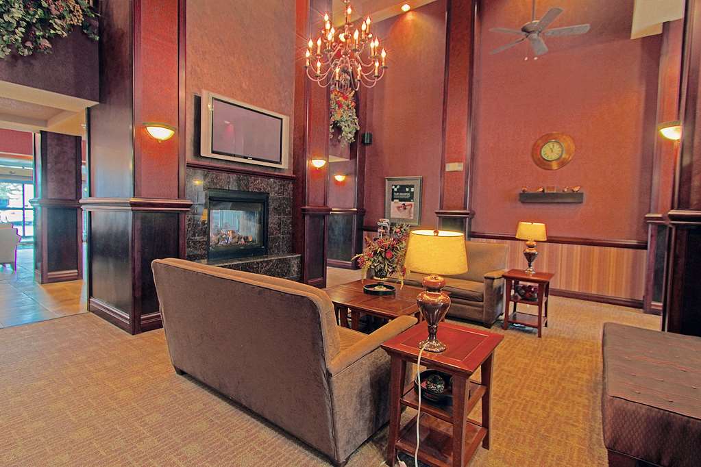 Lobby Homewood Suites by Hilton Bloomington Bloomington (812)323-0500