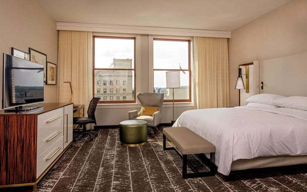 Images DoubleTree by Hilton Youngstown Downtown